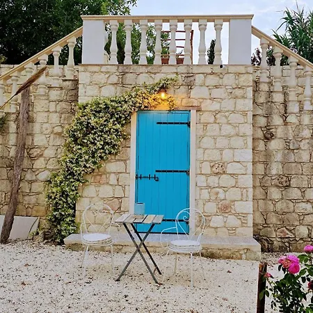 Thea Estate فيلة Kritou Terra